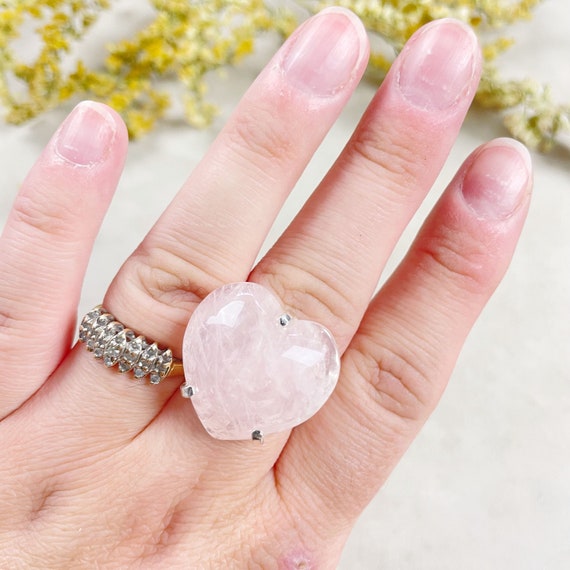 Silver Rose Quartz Heart Statement Wire Ring (EPJ-RA10-RQ-2)