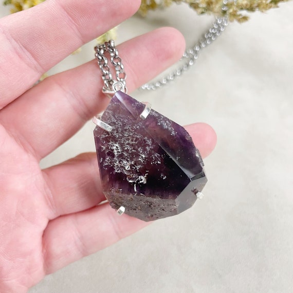 Silver Dreamcoat Amethyst Chunky Prong Necklace (EPJ-NA24-11)