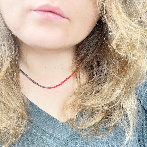 Bri// Purple Red Matte Crystal Beaded Delicate Necklace (EPJ-NSBA18-PR)