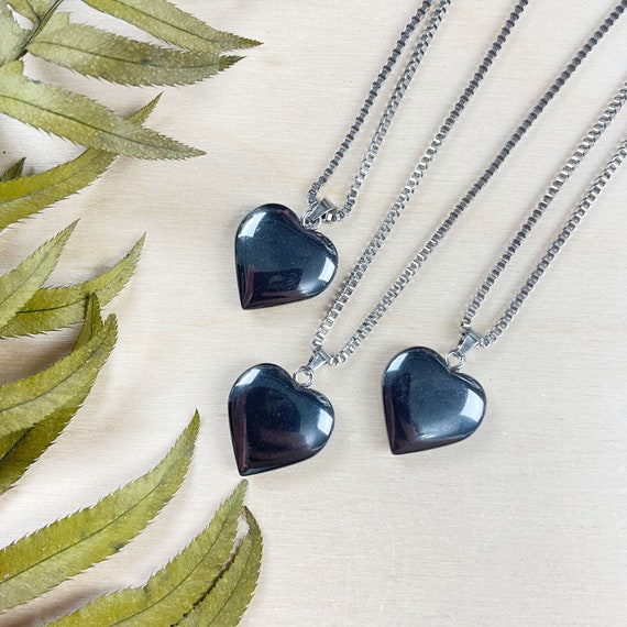 20mm Hematite Heart Necklace, Silver Gemstone Necklace, Layering Statement Necklace (EPJ-N24A66)