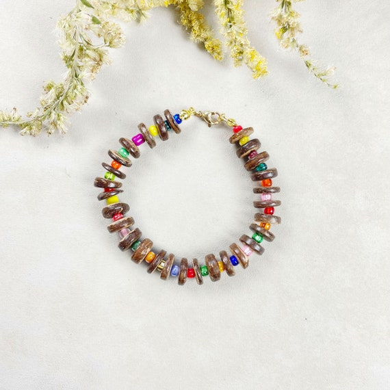 Rainbow Coconut Bead Bracelet (EPJ-MMBB25)