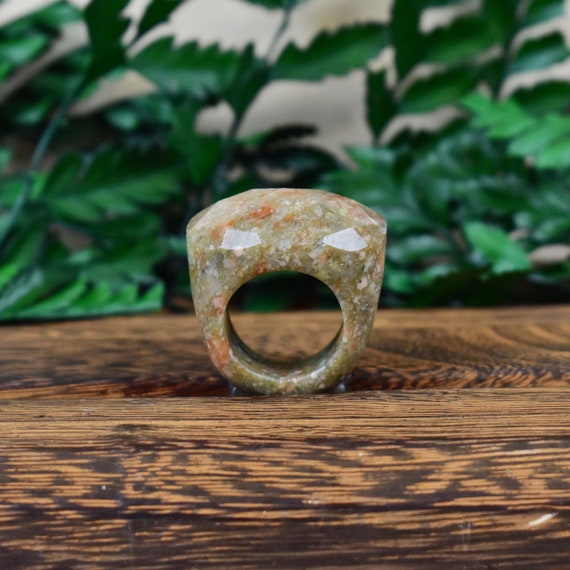 Faceted Autumn Jasper Large Stone Ring, Gemstone Cabochon Stone Simple Carved, Size 8 (S800R) (EPJ-RC20CAI25-9)