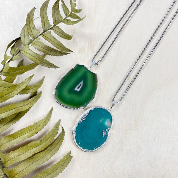 Silver Green Agate Slice Necklace (EPJ-N24A43-S)