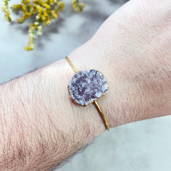 Gold Druzy Cuff Bracelet (EPJ-BC20BAA12-1)