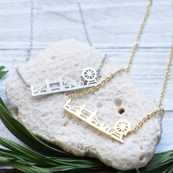 Silver or Gold Plated London Cityscape Simple Layering Pendant Necklace (EPJ-NPAF10)