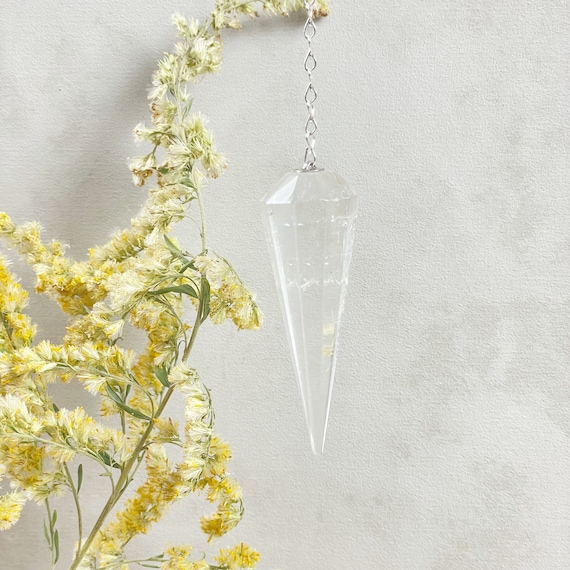 Clear Quartz Crystal Pendulum (EPJ-PA10-29)