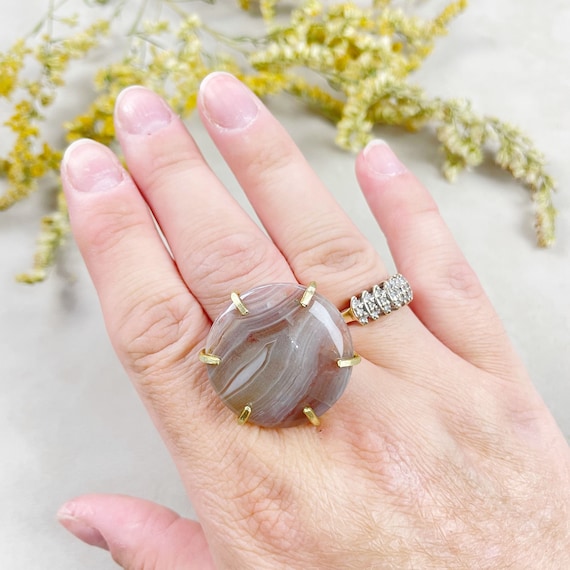 Raw Brass Montana Agate Gemstone Crystal Ring (EPJ-RB10-22)