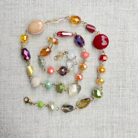 Aura Rosie/// Colorful Crystal Rosary Beaded Necklace (DEJ-BBCC10-1)