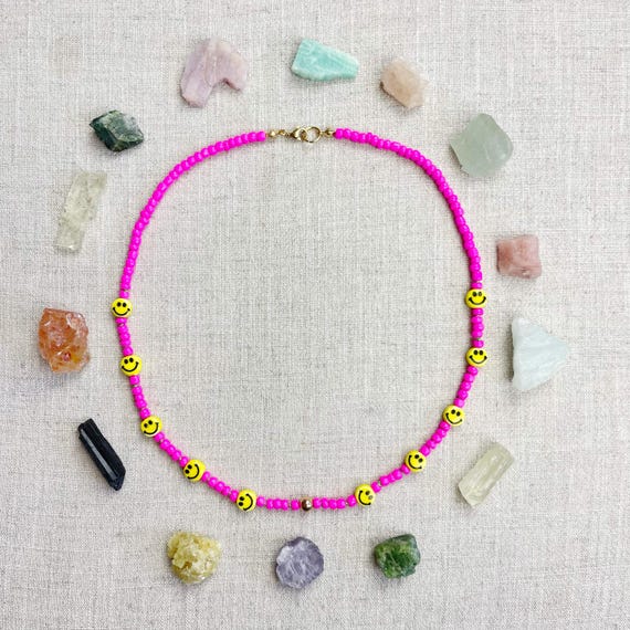 Groovie/// Pink Ceramic Smiley Glass Beaded Layering Necklace (EPJ-NSB50-PK)
