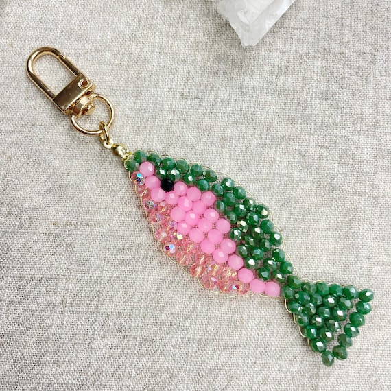 Splashie// Blossom Glass Beaded Fish Charm Keychain (EPJ-KCA11-BM)