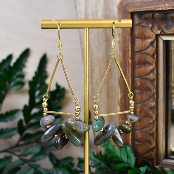India Agate Point Fan Dangle Drop Earrings, Gold Gemstone Chandelier Earrings, Natural Agate Stone (EPJ-E21D13)
