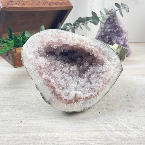 Galaxy Red Amethyst Geode (EPJ-HDSA20-2)