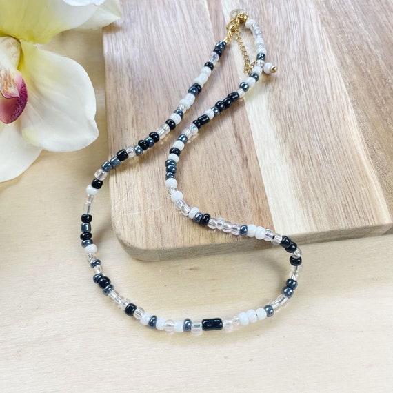 Mixie/// Noir Mixed Czech Glass Beaded Necklace, Gold Colorful Choker Necklace, Layering Statement Necklace (DEJ-21BAA20-NZ)