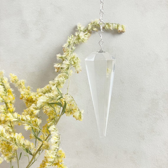 Clear Quartz Crystal Pendulum (EPJ-PA10-31)