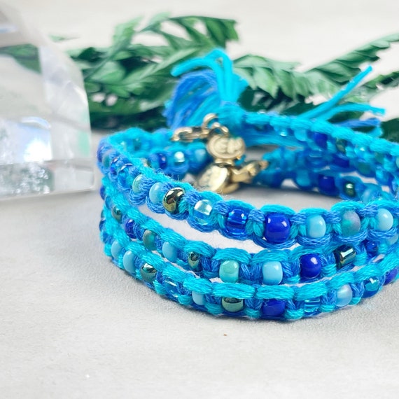 Tyro Bracelet/// Blue Macrame Seed Bead Bracelet (EPJ-MMBB11-BL)