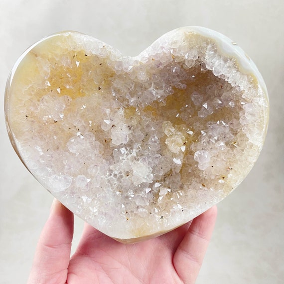 Brown Agate Druzy Geode Heart Carving (EPJ-HDAA10-53)