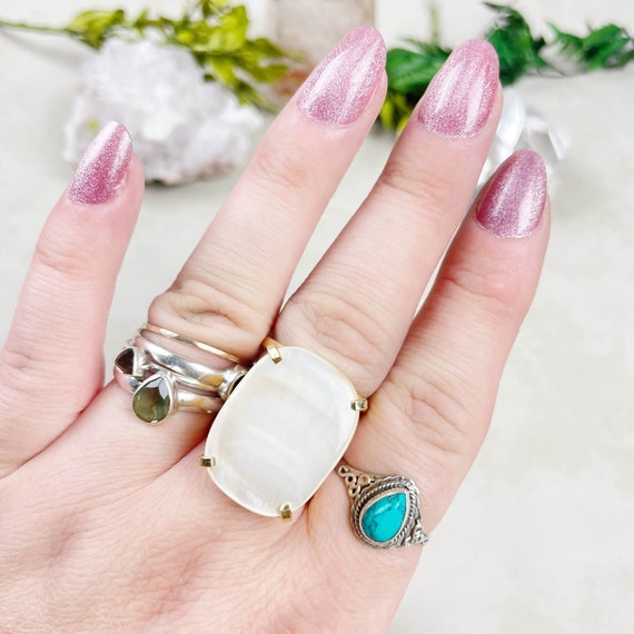 Gold Mother of Pearl Statement Arc Ring (EPJ-RSB29-2)