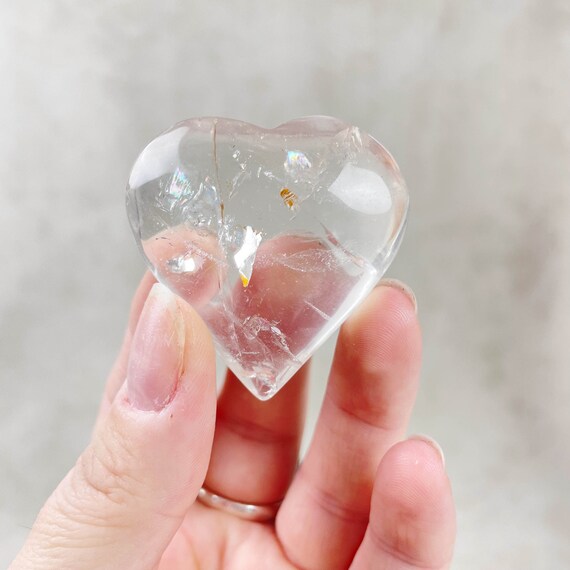 Clear Quartz Heart Carving (EPJ-HDHA19-14)