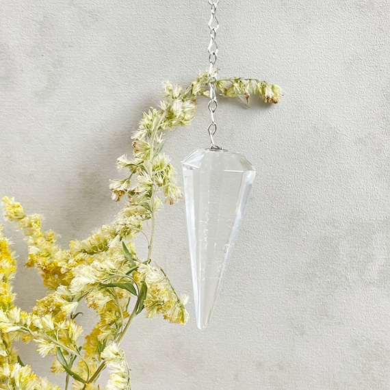 Clear Quartz Crystal Pendulum (EPJ-PA10-24)