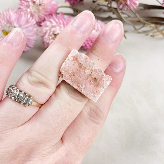 Pink Amethyst Cluster Druzy Carved Ring- Size 7.5 (EPJ-RCGA12-50)