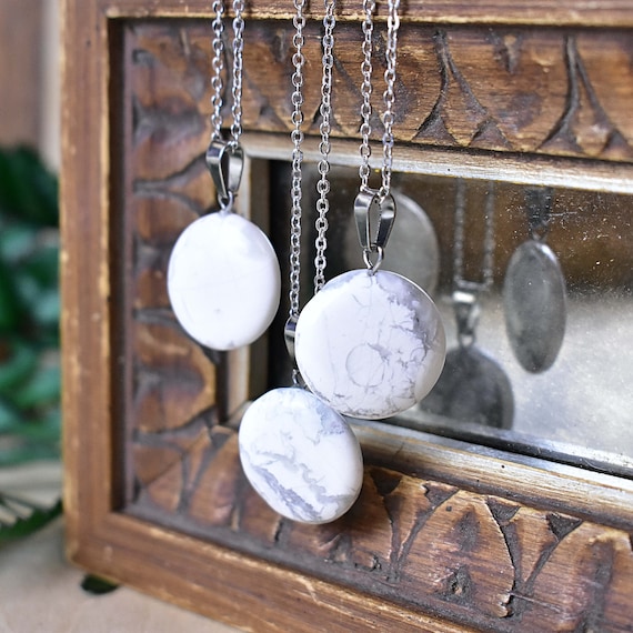 Round 20mm White Howlite Necklace, Silver Gemstone Necklace, Layering Statement Necklace (EPJ-NW20ADA15)