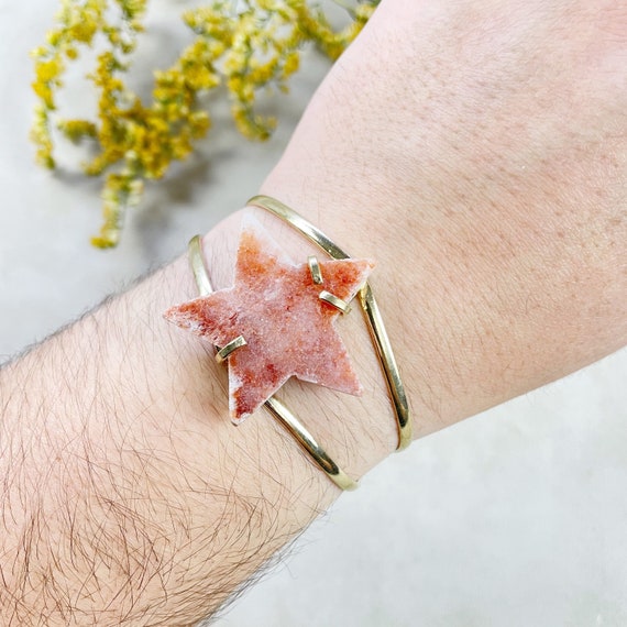 Gold Pink Amethyst Star Arc Cuff Bracelet (EPJ-BCCA12-4)