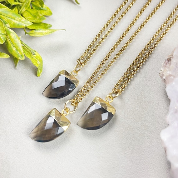 Gold Smoky Quartz Mini Horn Necklace (EPJ-NAAE28)