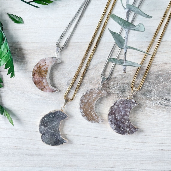 Gold or Silver Druzy Crescent Moon Necklace (EPJ-NAAA32)