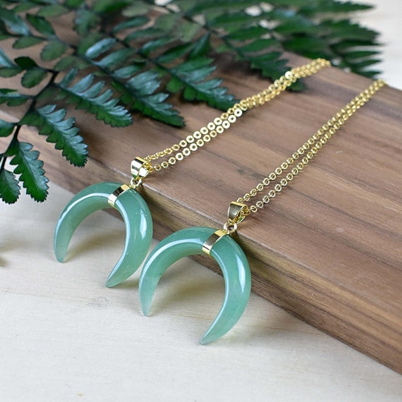 Green Aventurine Moon Necklace, Crescent Moon Necklace, Gold Gemstone Necklace, Layering Statement Necklace (EPJ-NL20CAA13)