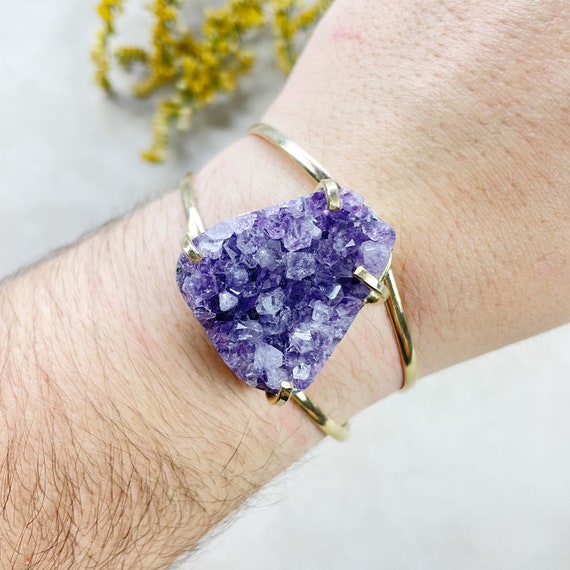 Gold Amethyst Druzy Arc Cuff Bracelet (EPJ-BCCA17-14)