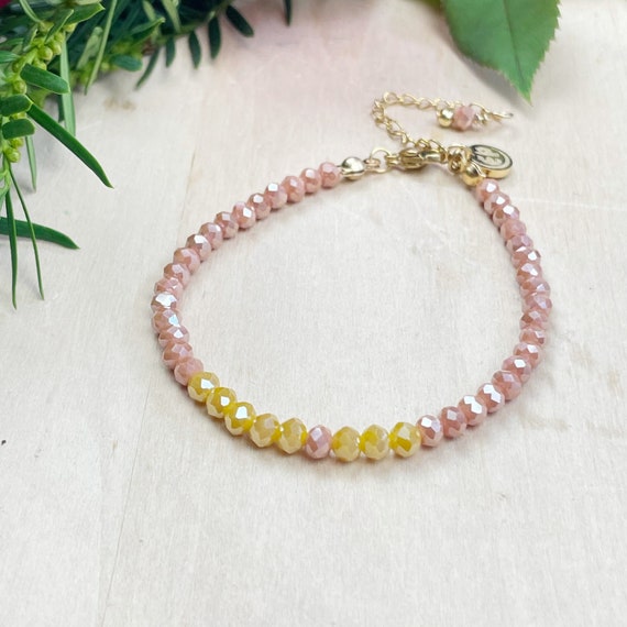Autumn Mia// Cinnamon Crystal Beaded Delicate Bracelet (EPJ-BSBA11-CM)