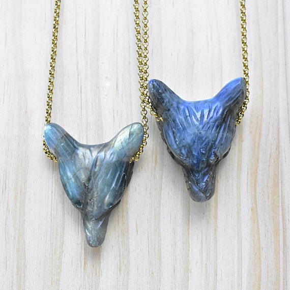 Small Labradorite Carved Wolf Necklace, Gold Gemstone Layering Necklace, Statement Pendant Necklace (EPJ-N20BAA11)