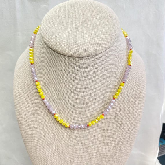 Lola// Nectar Iridescent Beaded Delicate Necklace (EPJ-NSB56-NC)