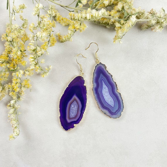 Gold Purple Agate Slice Dangle Earrings (EPJ-EL20AAA10-17)