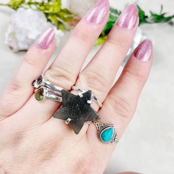 Silver Labradorite Star Statement Arc Ring (EPJ-RSB17-7)