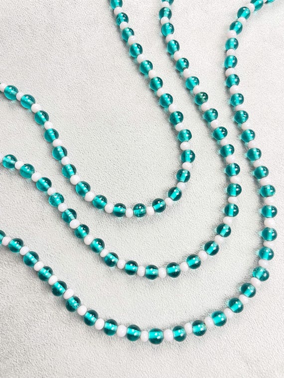 Ocean Spray// Teal and Lilac Vintage Glass Beaded Necklace (EPJ-NSE28)