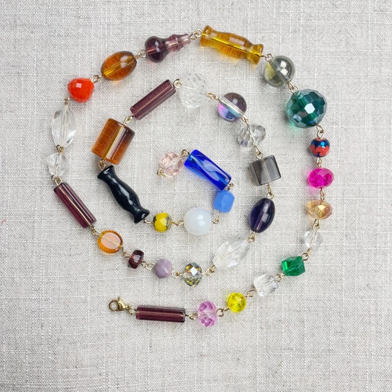 Chunky Rosie/// Colorful Crystal Rosary Beaded Necklace (DEJ-BBCC10-3)
