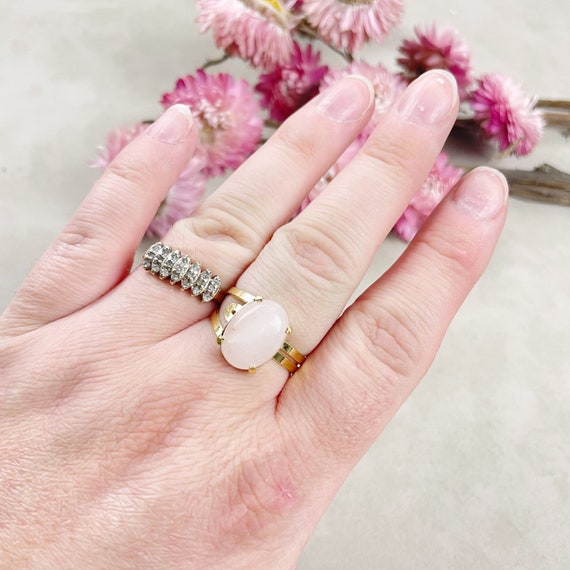 Gold Pale Rose Quartz Oval Gemstone Adjustable Ring (EPJ-RTD24-4)