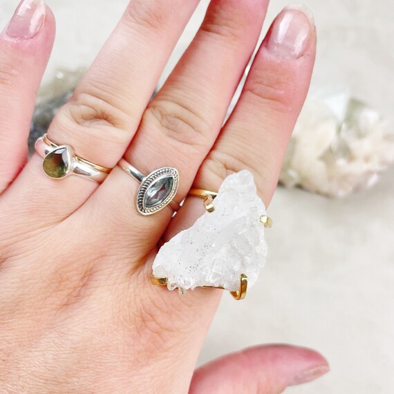 Gold Clear Quartz cluster Arc Statement Ring (EPJ-ROCA15-5)