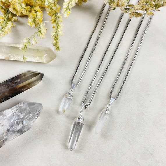 Silver Small Clear Quartz Point Necklace (EPJ-NA29-S)
