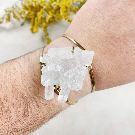 Gold Crystal Quartz Cluster Arc Cuff Bracelet (EPJ-BCCA10-5)