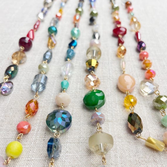 MADE to ORDER: Aura Rosie/// Colorful Crystal Rosary Beaded Necklace (DEJ-BBCC10)