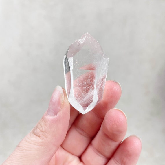 CHIPPED: Double Terminated Quartz Crystal (EPJ-GEO20-22)