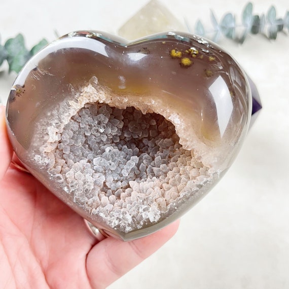 Brown Agate Druzy Geode Heart Carving (EPJ-HDAA10-38)