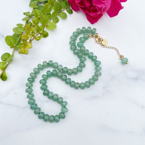 Green Aventurine 8mm Hand Knotted Beaded Necklace (EPJ-NSBA14-GA)
