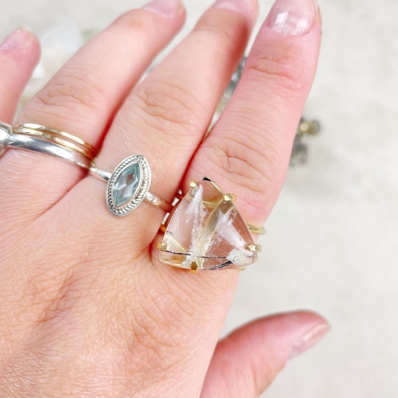 Gold Tourmalated Quartz Wire Statement Ring (EPJ-ROAA12-1)