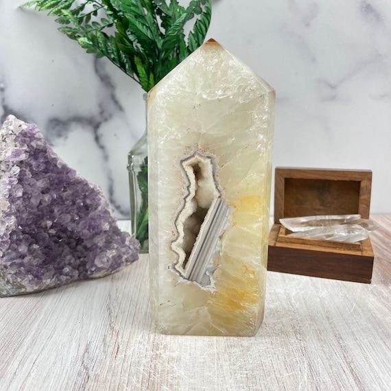 Yellow Druzy Quartz Agate Tower (EPJ-HOP12-21)