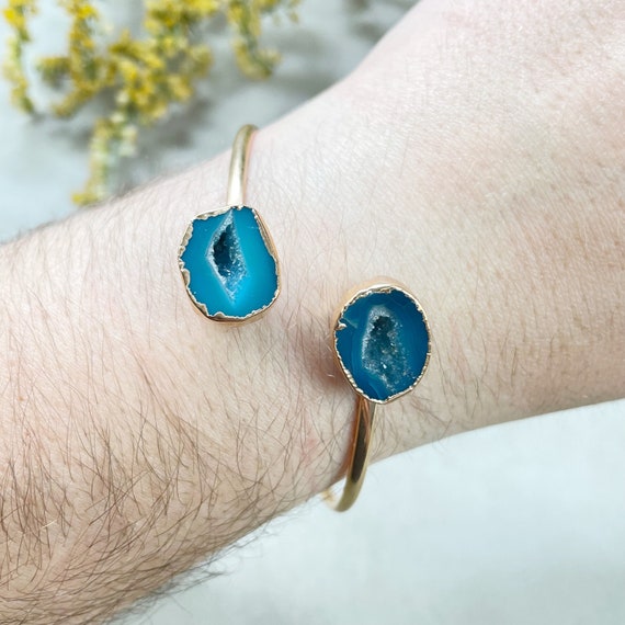 Blue Geode Cuff Bracelet  (BCD29)