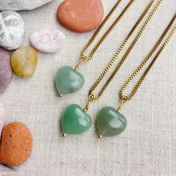 Green Aventurine Heart Bead Pendant Gold Necklace (EPJ-N3AA10-GA)