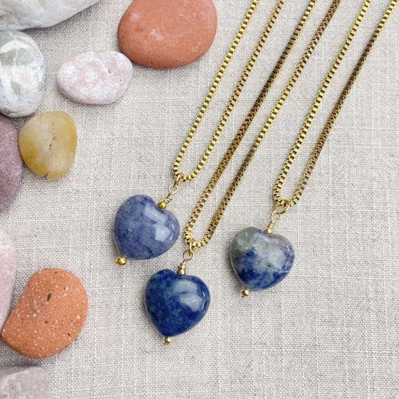 Sodalite Heart Bead Pendant Gold Necklace (EPJ-N3AA10-SD)